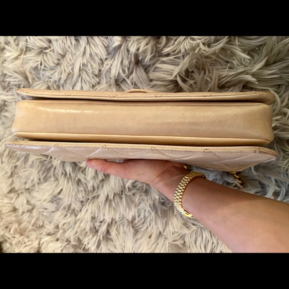 Like New! CHANEL Classic Perfect Edge Flap… - Picture 9 of 16